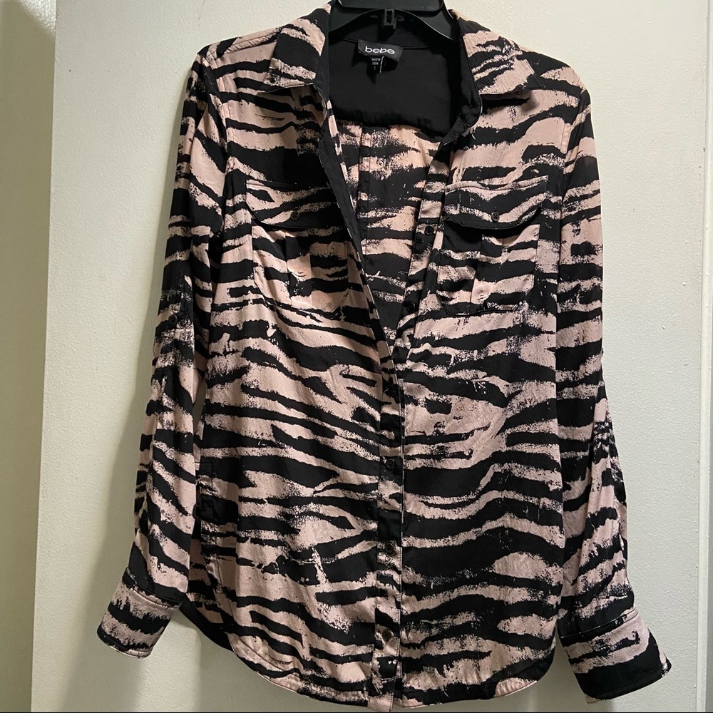 *MOVING SALE* BEBE pink & black zebra button shirt